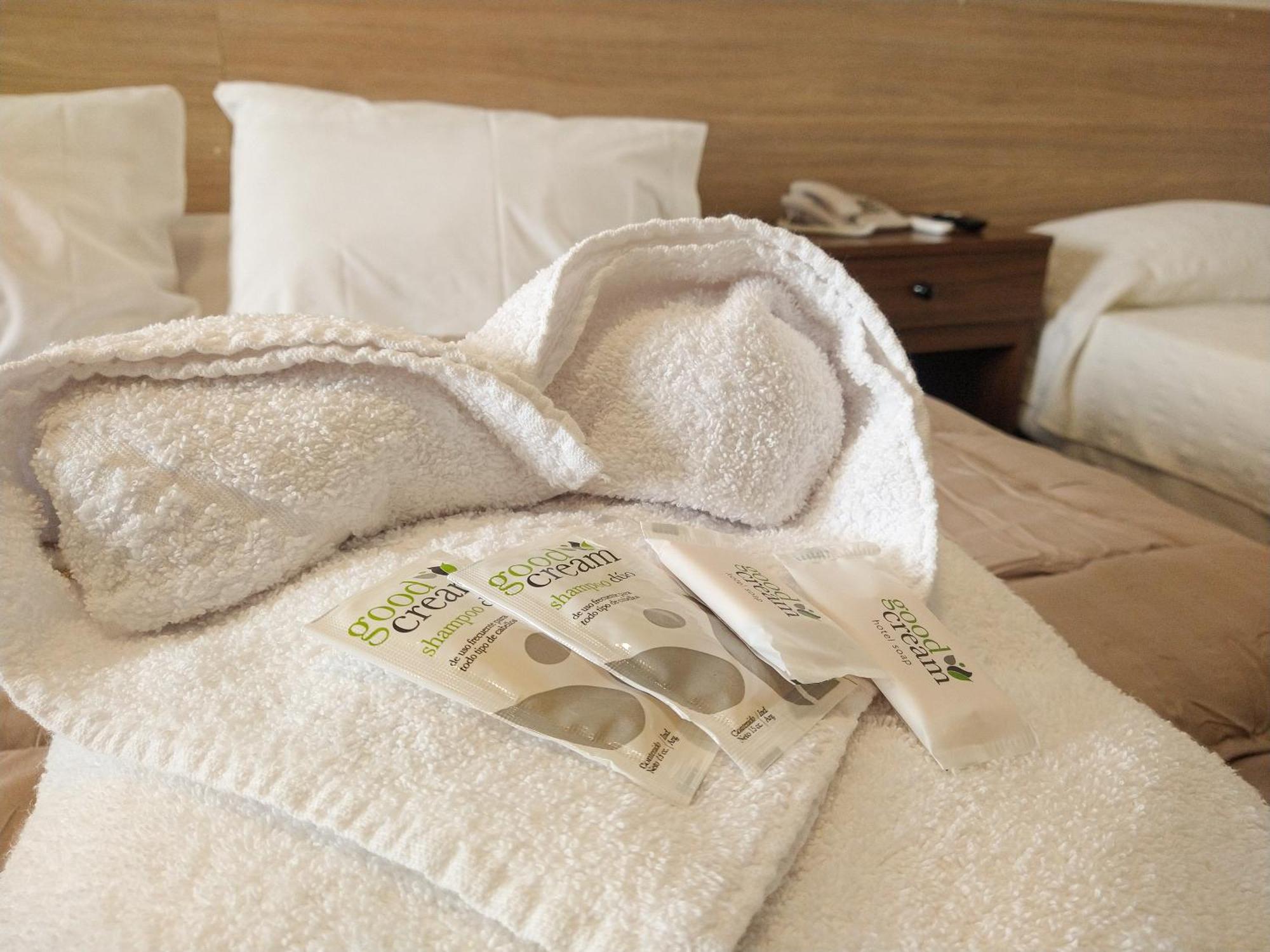 Gs Hotel 萨尔塔 外观 照片