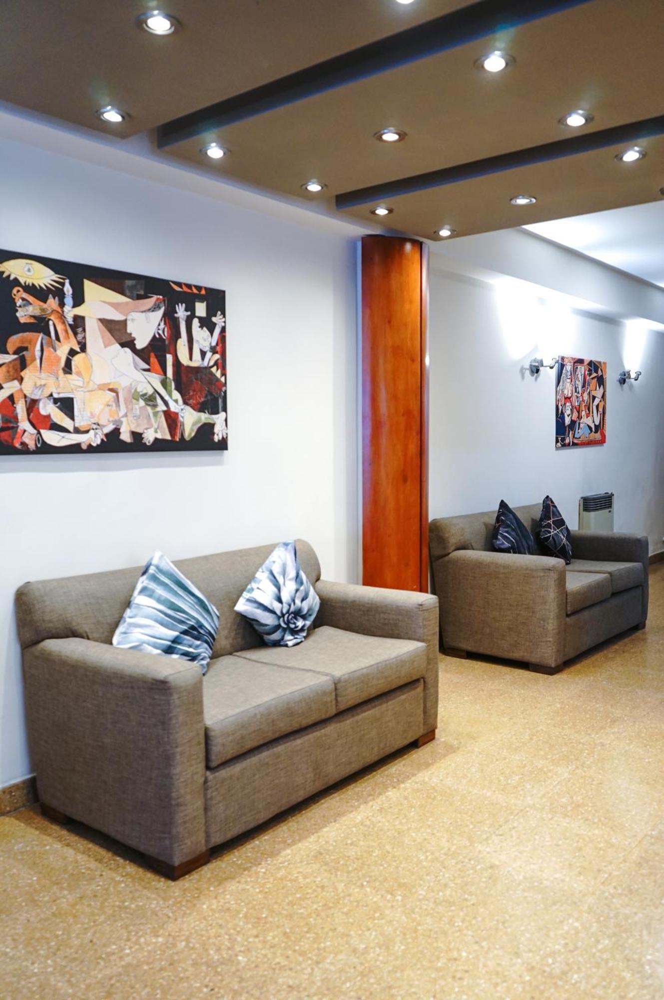 Gs Hotel 萨尔塔 外观 照片