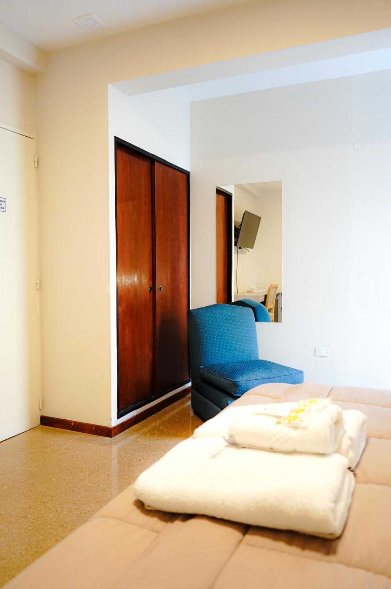 Gs Hotel 萨尔塔 外观 照片