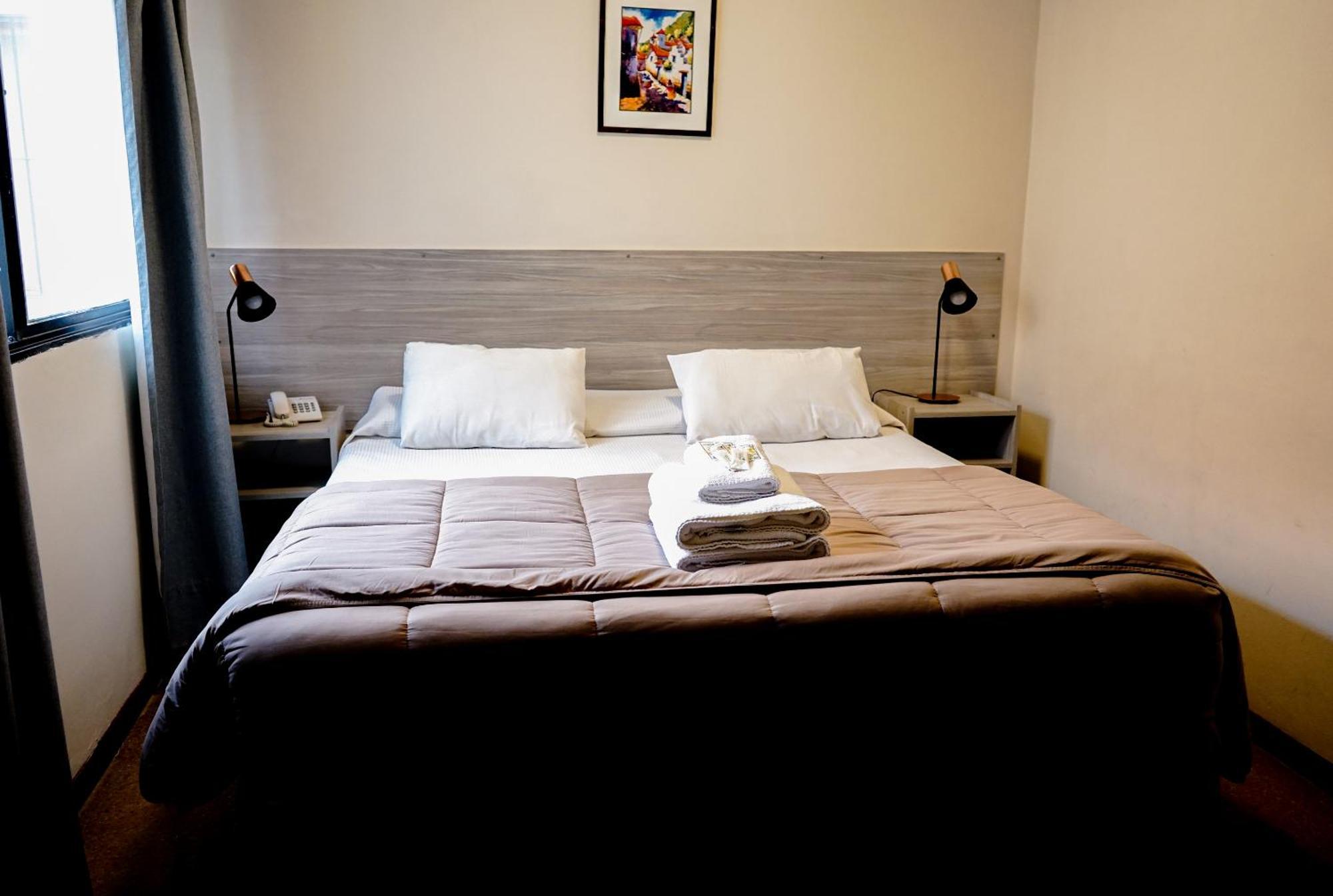 Gs Hotel 萨尔塔 外观 照片